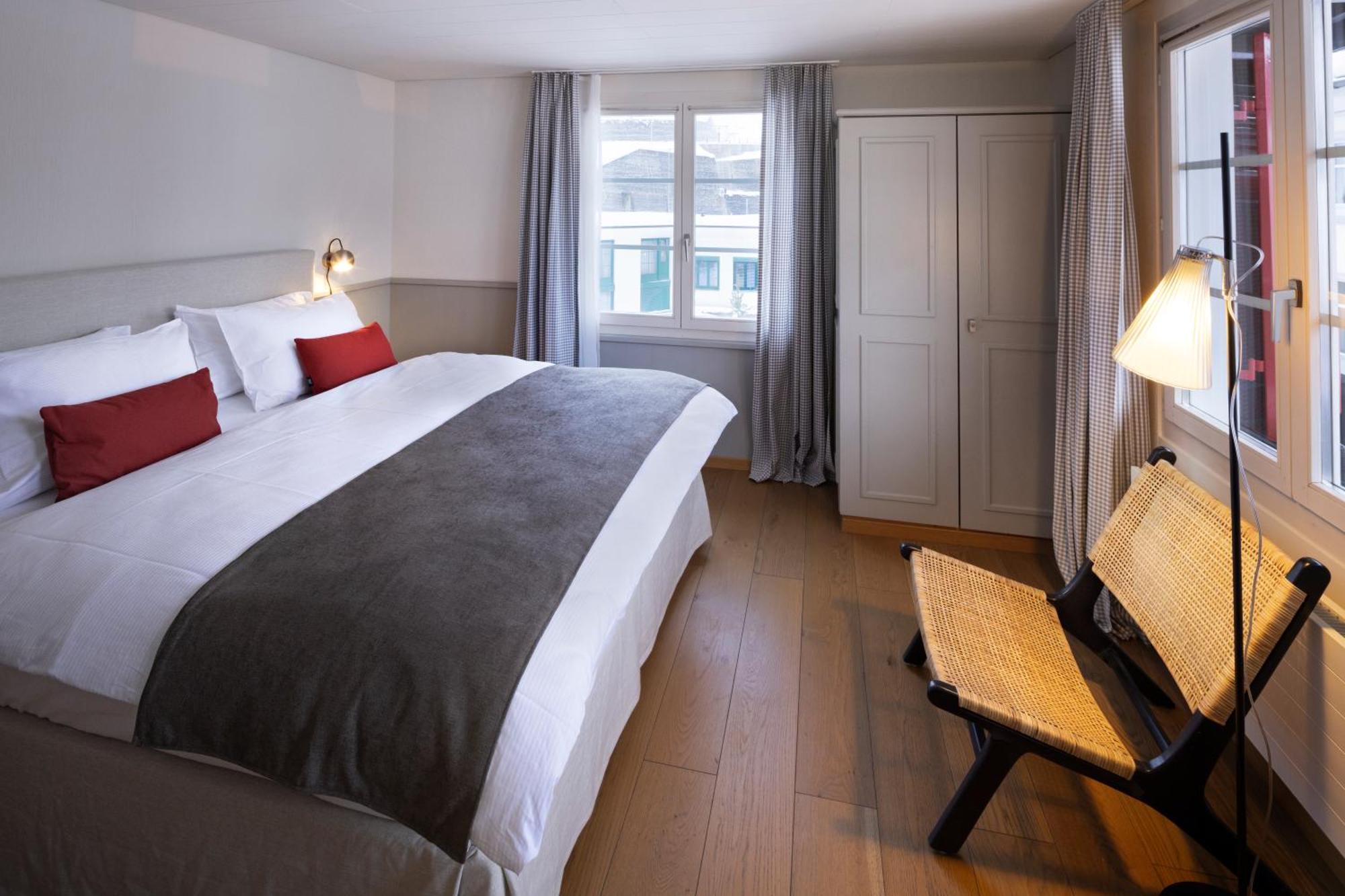 Hotel Bergidyll - Riders Haven Self Check-In Hotel Andermatt Buitenkant foto