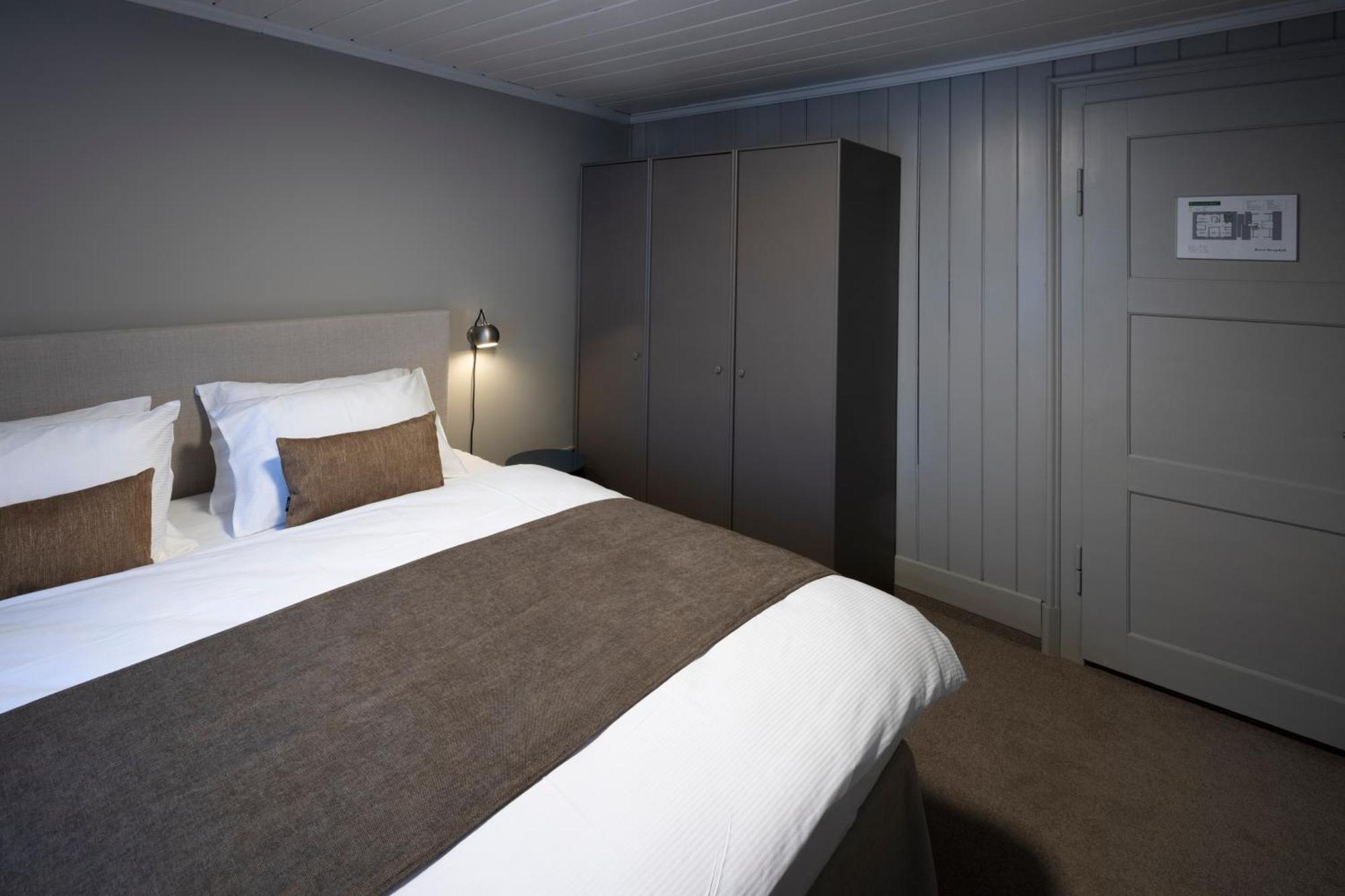 Hotel Bergidyll - Riders Haven Self Check-In Hotel Andermatt Buitenkant foto